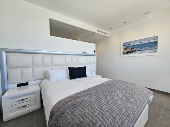 5 Bedroom 6 Bathroom Villa in Cabo Roig - Caza De Casa