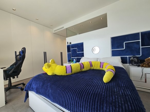 5 Bedroom 6 Bathroom Villa in Cabo Roig - Caza De Casa
