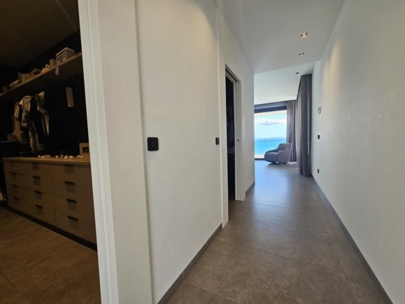 5 Bedroom 6 Bathroom Villa in Cabo Roig - Caza De Casa