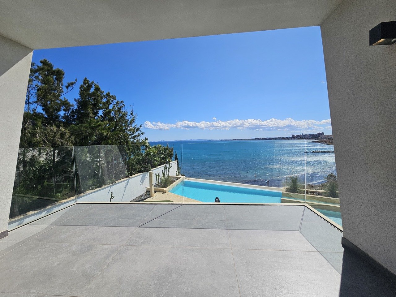 5 Bedroom 6 Bathroom Villa in Cabo Roig - Caza De Casa