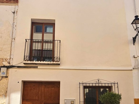 3 Bedroom 1 Bathroom Town House in Benitachell - Caza De Casa