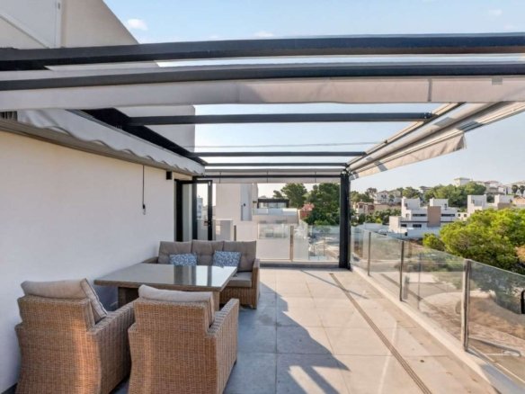 2 Bedroom 2 Bathroom Villa in Las Filipinas - Caza De Casa