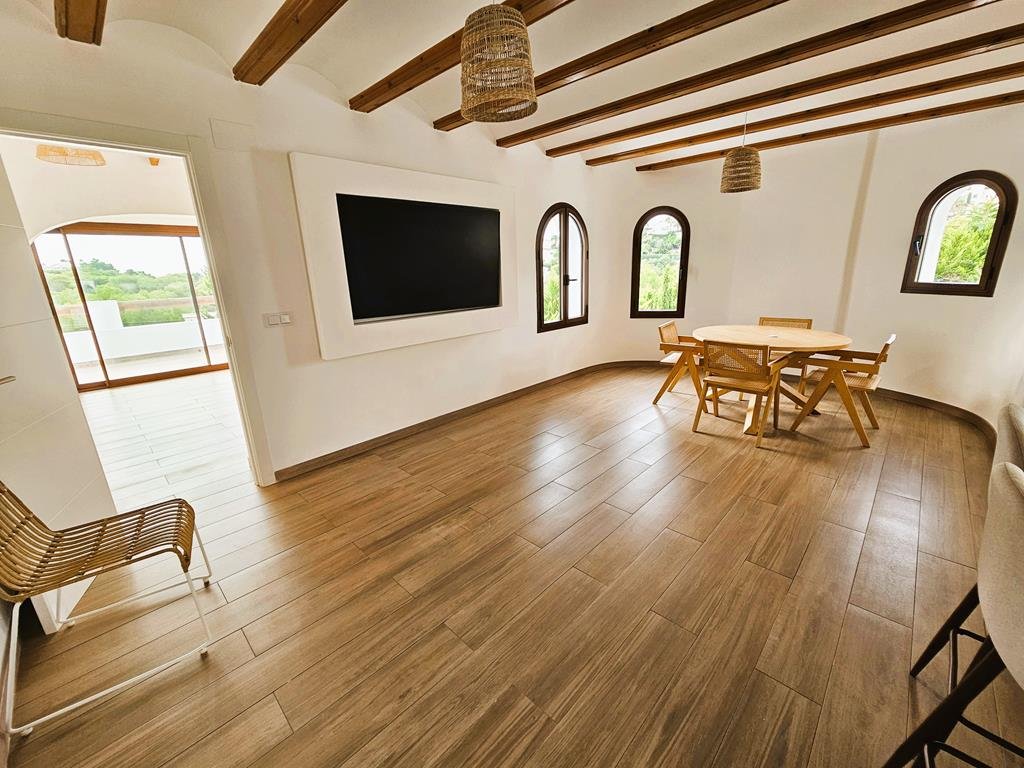 7 Bedroom 5 Bathroom Villa in javea - Caza De Casa