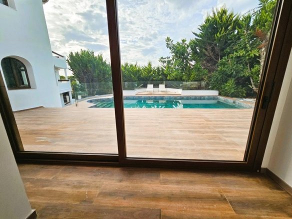 7 Bedroom 5 Bathroom Villa in javea - Caza De Casa