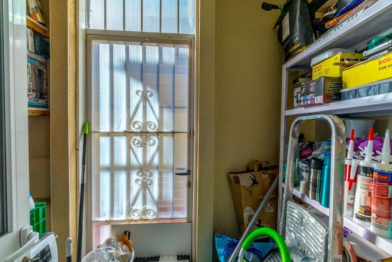 2146_o_1irkcoenl1059219a5g19l915cr2i 3 Bed 2 Bath Town House in Orihuela Costa - Caza De Casa