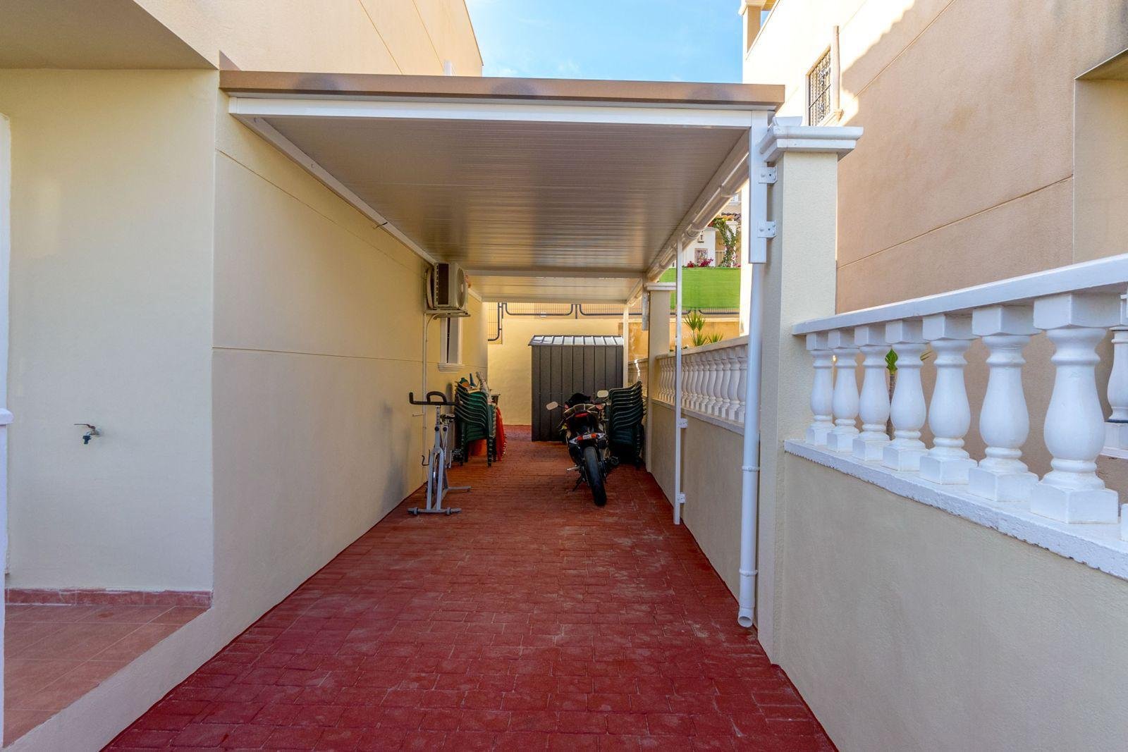 2146_o_1irkcoenl11oc1o8dfik5i7og21t 3 Bed 2 Bath Town House in Orihuela Costa - Caza De Casa
