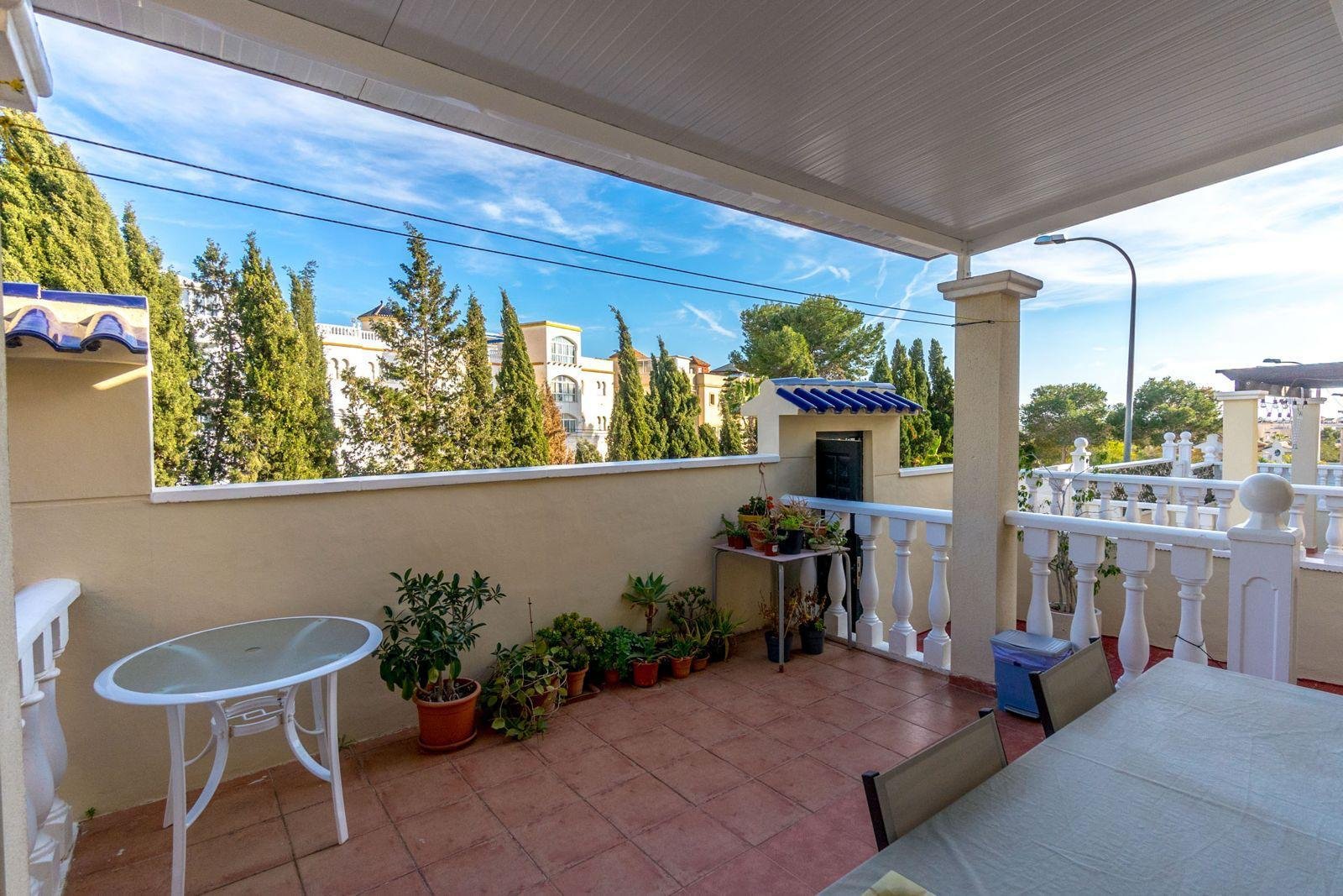 2146_o_1irkcoenl13jn1lvbkuf1u8413jv22 3 Bed 2 Bath Town House in Orihuela Costa - Caza De Casa