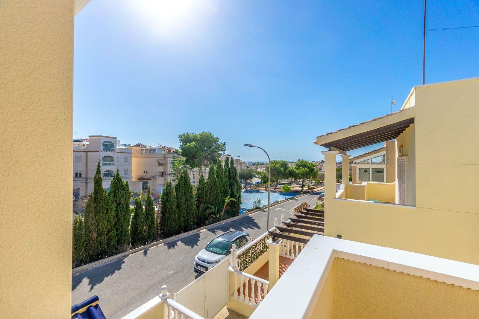 2146_o_1irkcoenl1mi410tu1rfqd861ao26 3 Bed 2 Bath Town House in Orihuela Costa - Caza De Casa