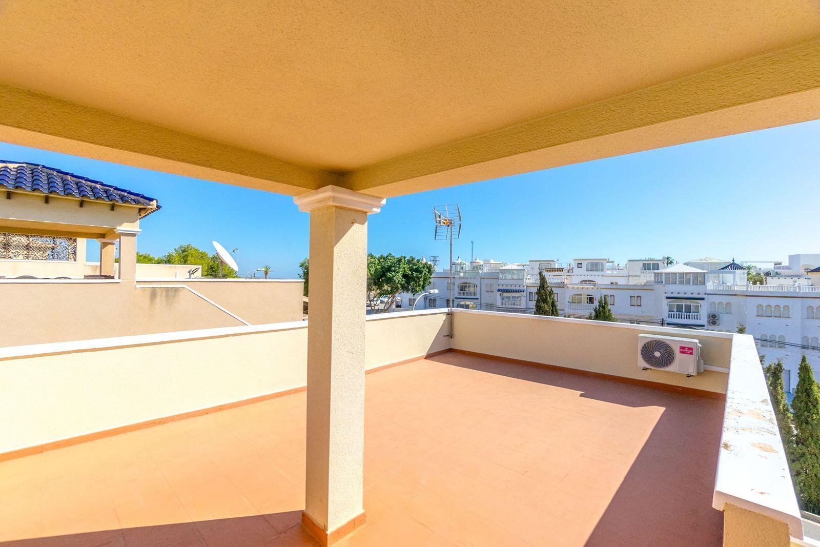 2146_o_1irkcoenl27l1lfan1d105u1lbd2f 3 Bed 2 Bath Town House in Orihuela Costa - Caza De Casa