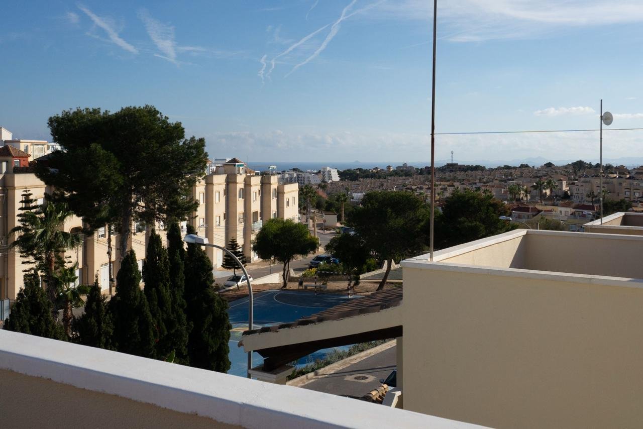 2146_o_1irkcoenlef214dq7e8t3fco928 3 Bed 2 Bath Town House in Orihuela Costa - Caza De Casa
