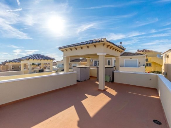 3 Bed 2 Bath Town House in Orihuela Costa - Caza De Casa