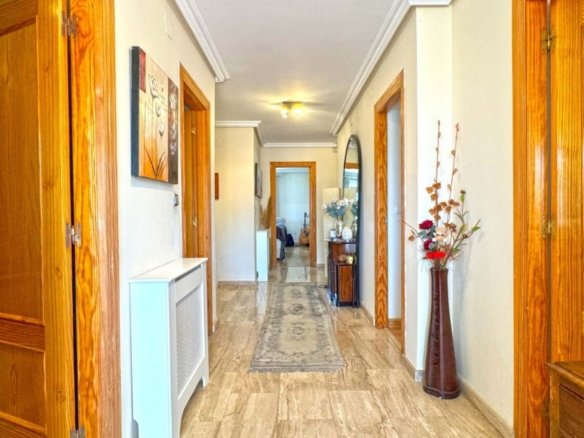6 Bedroom 6 Bathroom Villa in Torrevieja - Caza De Casa