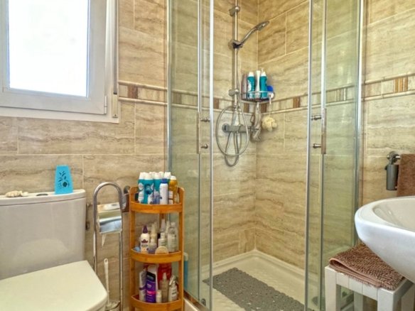 6 Bedroom 6 Bathroom Villa in Torrevieja - Caza De Casa