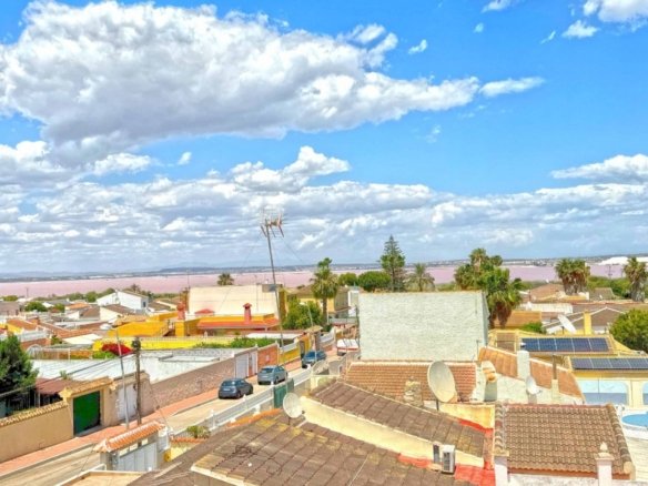 6 Bedroom 6 Bathroom Villa in Torrevieja - Caza De Casa