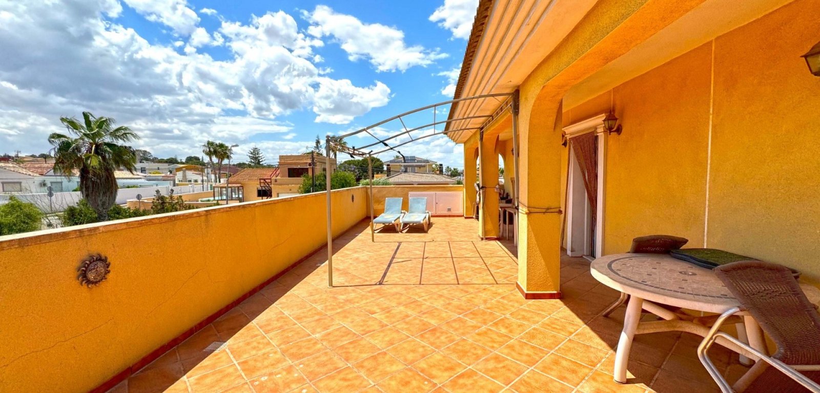 6 Bedroom 6 Bathroom Villa in Torrevieja - Caza De Casa