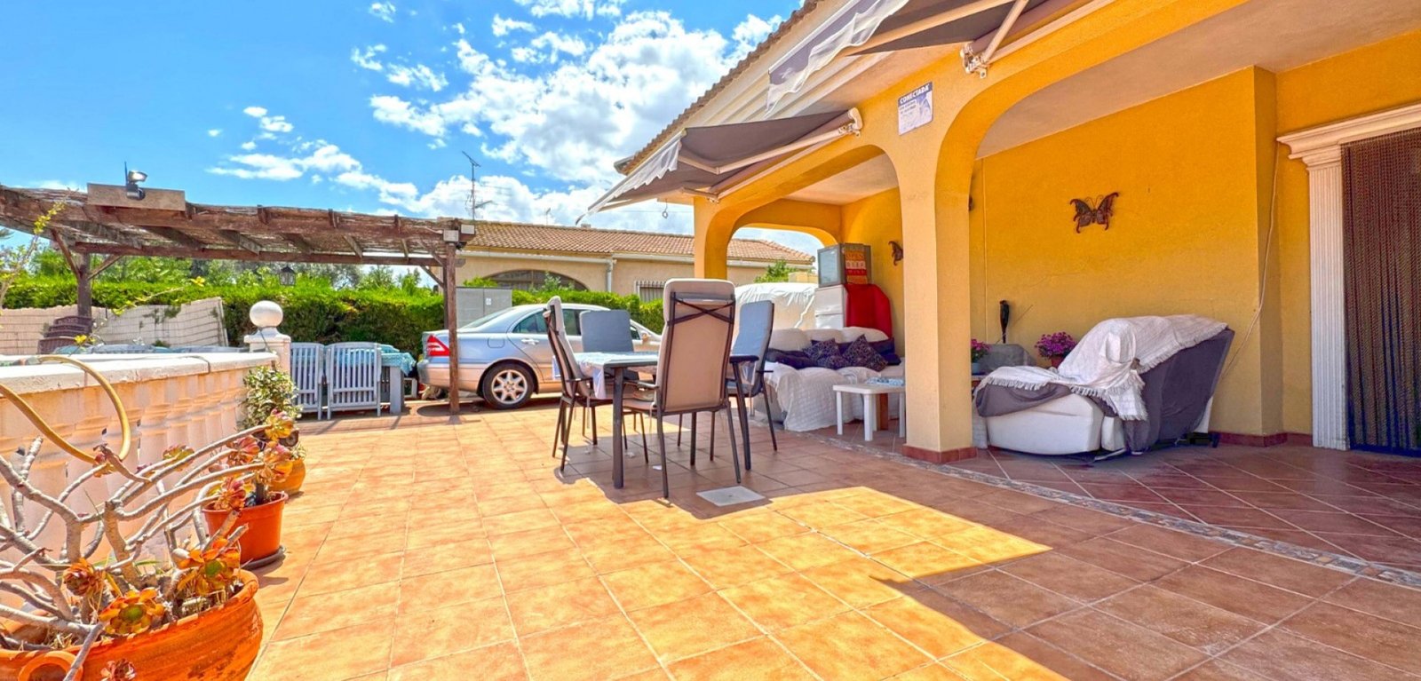 6 Bedroom 6 Bathroom Villa in Torrevieja - Caza De Casa