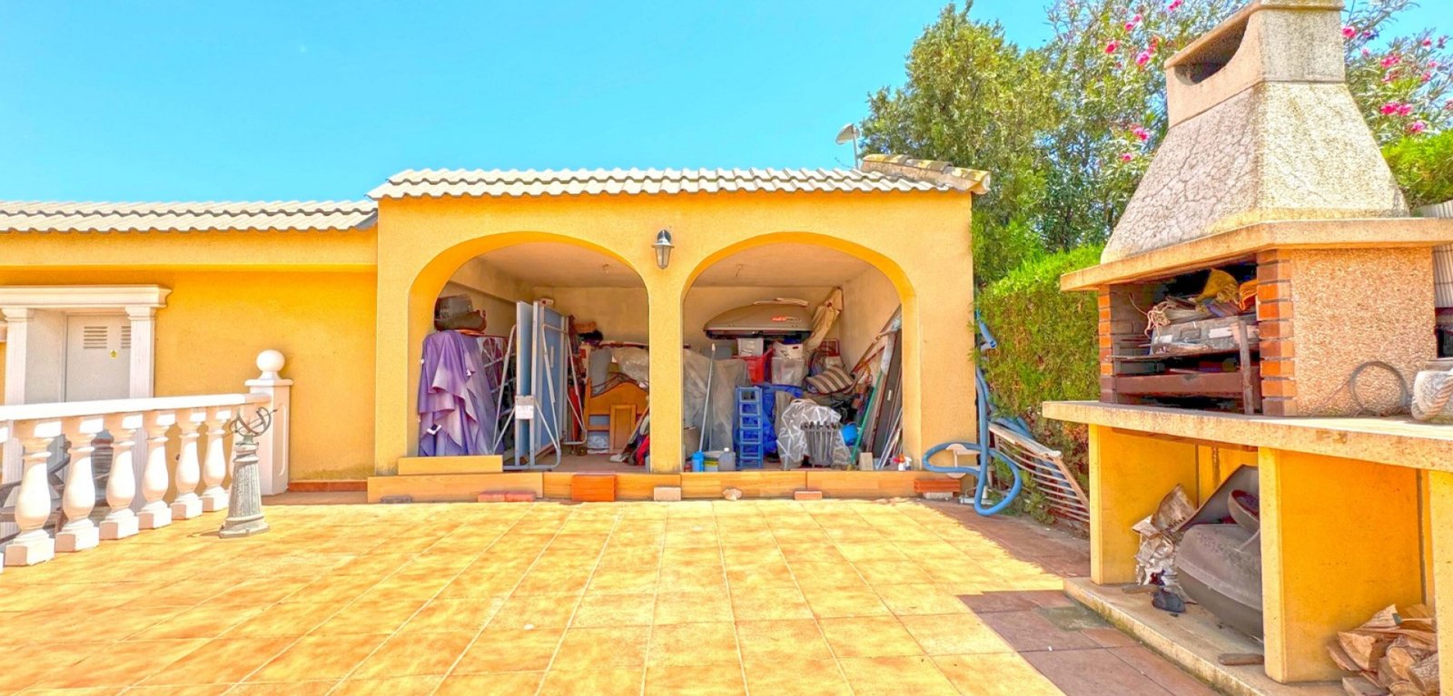 6 Bedroom 6 Bathroom Villa in Torrevieja - Caza De Casa