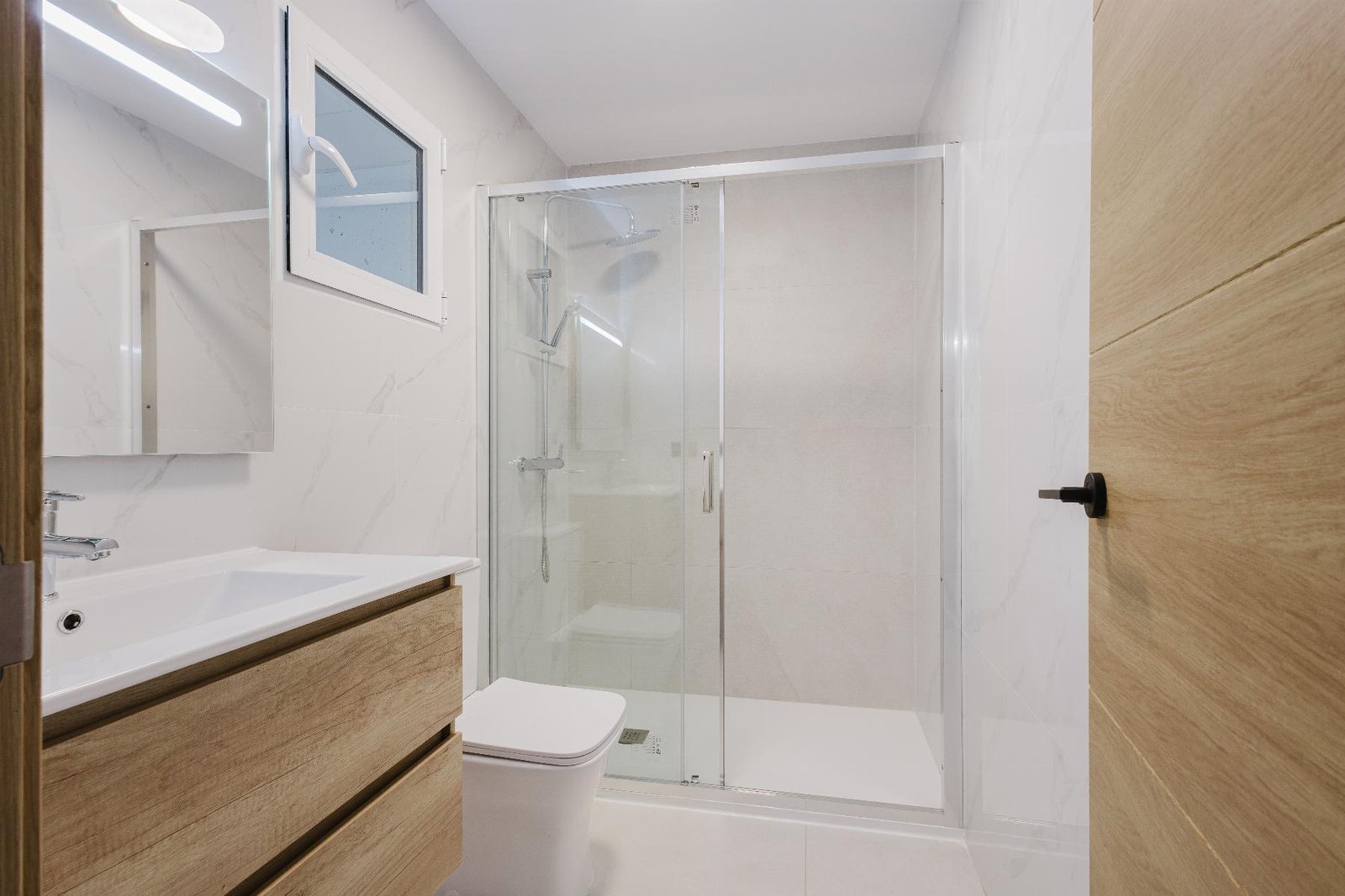 4 Bedroom 4 Bathroom Villa in Algorfa - Caza De Casa
