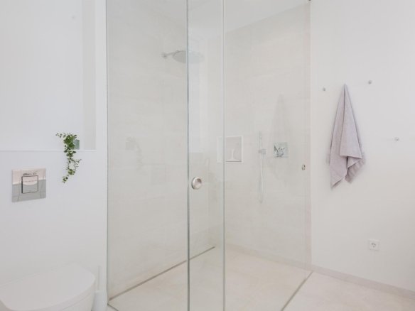 5 Bedroom 6 Bathroom Villa in Orihuela Costa - Caza De Casa