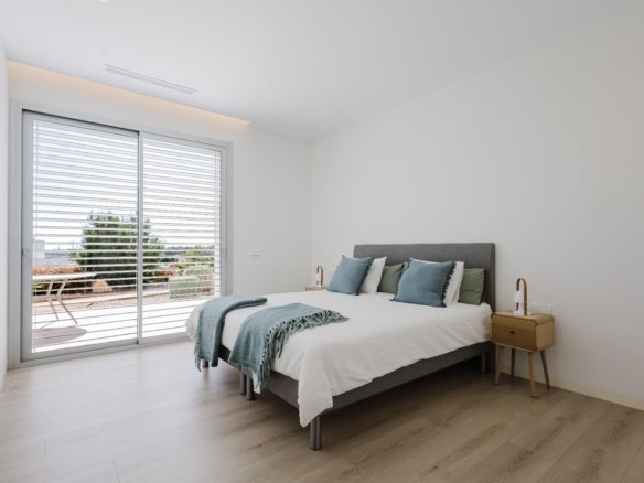 5 Bedroom 6 Bathroom Villa in Orihuela Costa - Caza De Casa