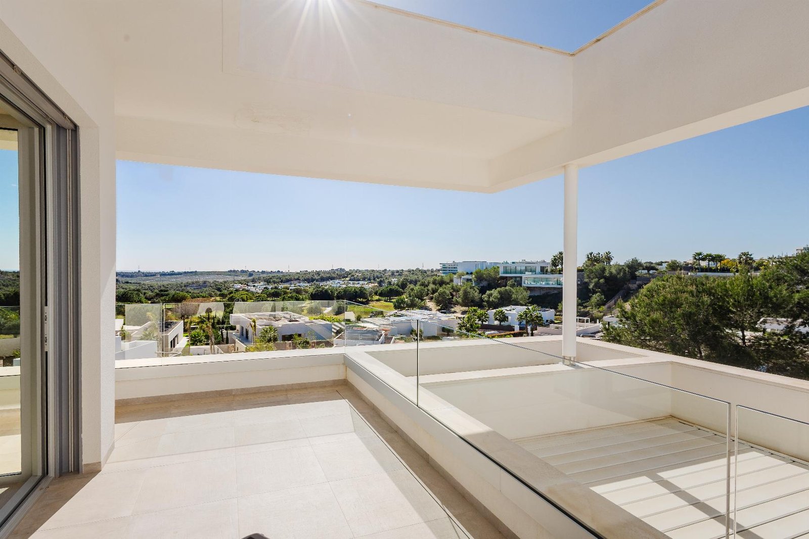 5 Bedroom 6 Bathroom Villa in Orihuela Costa - Caza De Casa