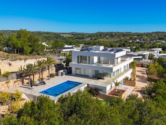 5 Bedroom 6 Bathroom Villa in Orihuela Costa - Caza De Casa