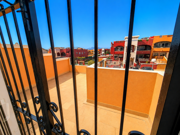 3 Bedroom 2 Bathroom Villa in Orihuela Costa - Caza De Casa