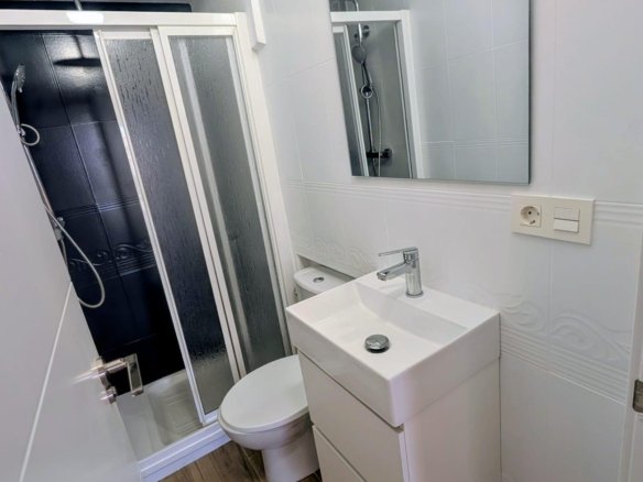 3 Bedroom 2 Bathroom Villa in Orihuela Costa - Caza De Casa