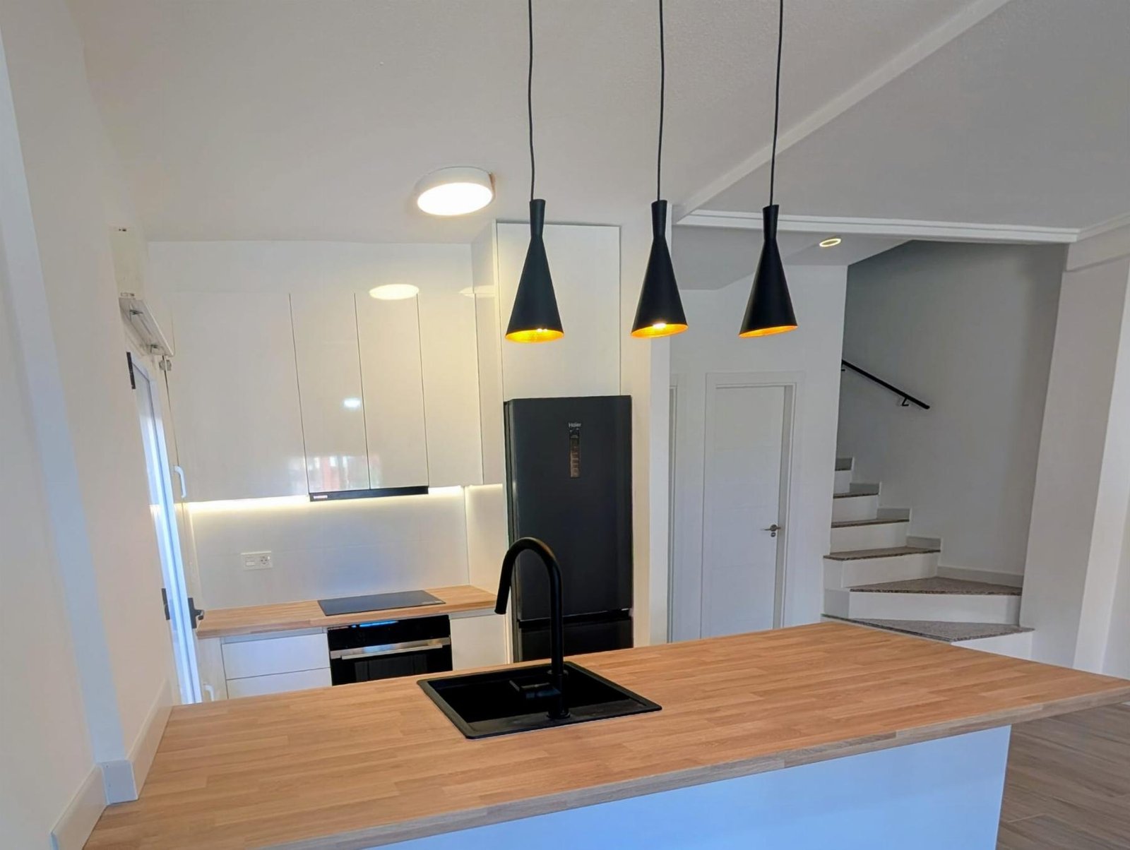 3 Bedroom 2 Bathroom Villa in Orihuela Costa - Caza De Casa