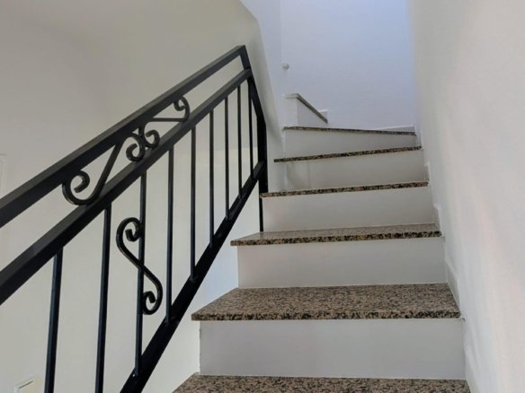 3 Bedroom 2 Bathroom Villa in Orihuela Costa - Caza De Casa