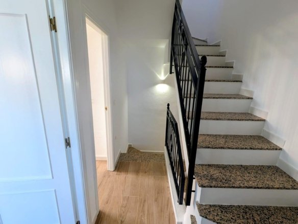 3 Bedroom 2 Bathroom Villa in Orihuela Costa - Caza De Casa