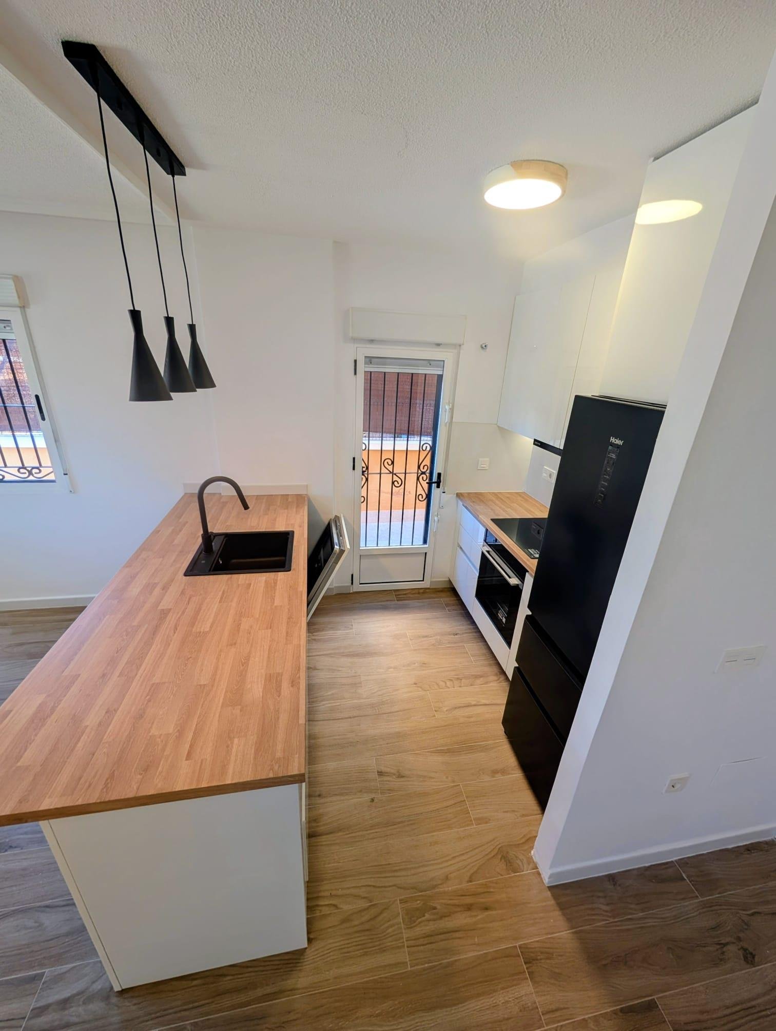 3 Bedroom 2 Bathroom Villa in Orihuela Costa - Caza De Casa