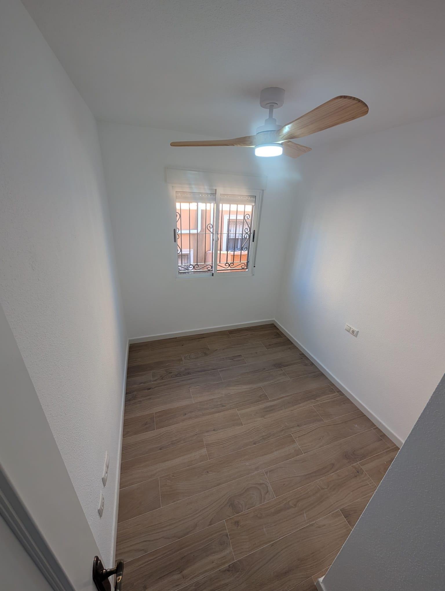 3 Bedroom 2 Bathroom Villa in Orihuela Costa - Caza De Casa