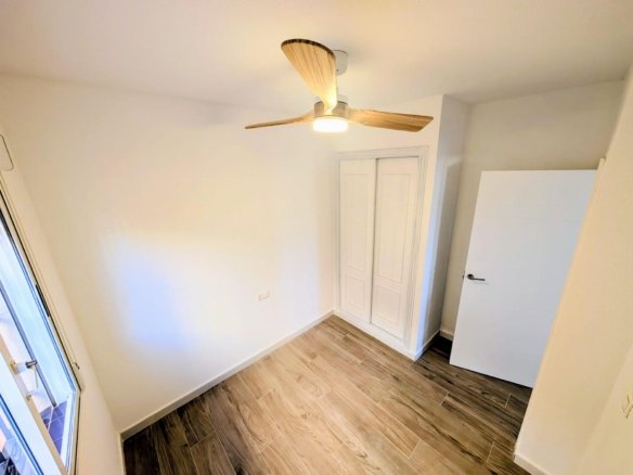 3 Bedroom 2 Bathroom Villa in Orihuela Costa - Caza De Casa