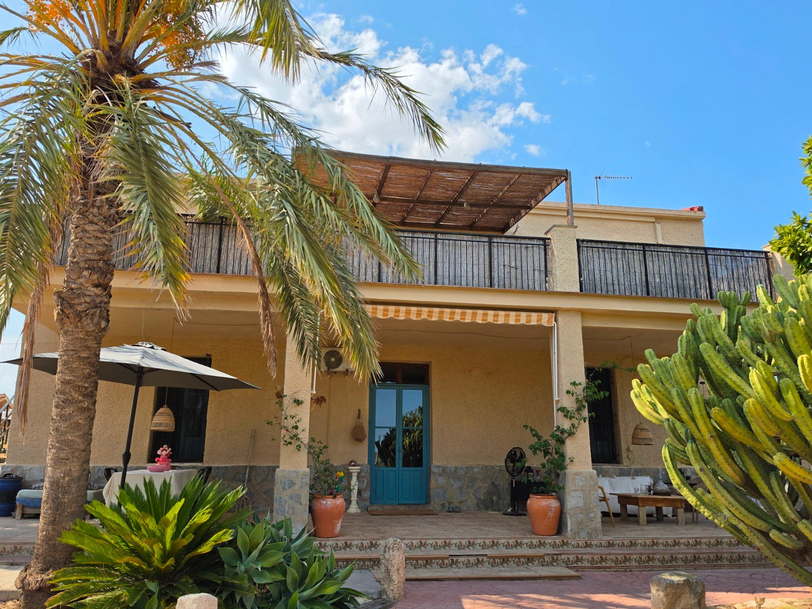 22c6cd0b8331bee5 6 Bed 3 Bath Country House in Elche - Caza De Casa