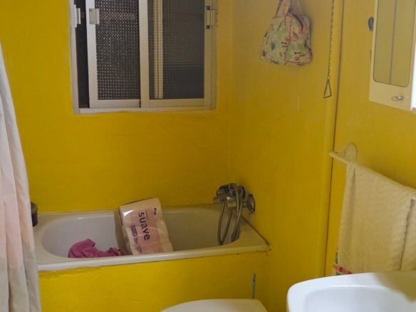 6 Bedroom 2 Bathroom Country House in Pinoso - Caza De Casa
