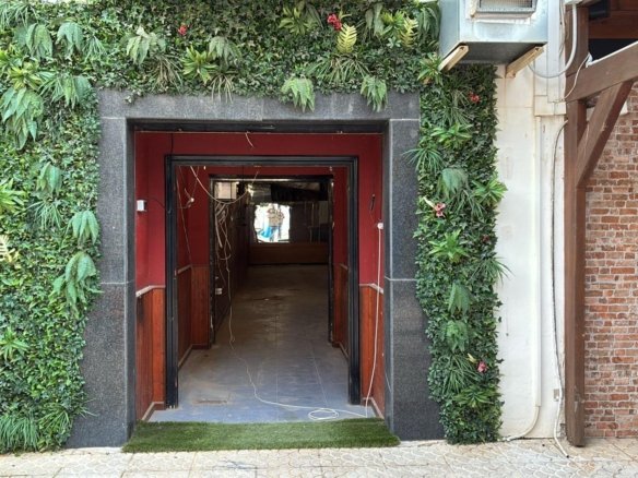 Commercial in Orihuela Costa - Caza De Casa