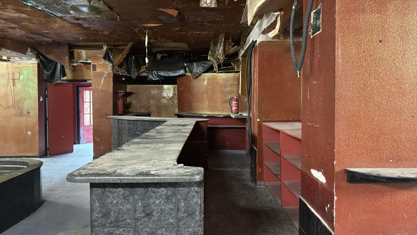 Commercial in Orihuela Costa - Caza De Casa