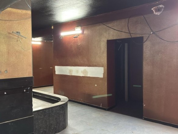 Commercial in Orihuela Costa - Caza De Casa