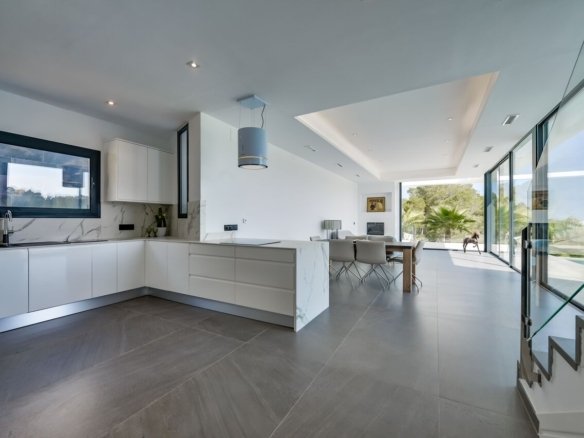 3 Bedroom 3 Bathroom Villa in javea - Caza De Casa