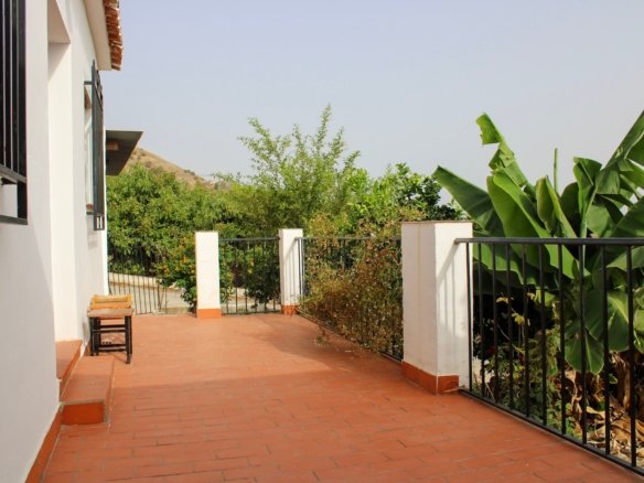 4 Bedroom 2 Bathroom Villa in Nerja - Caza De Casa