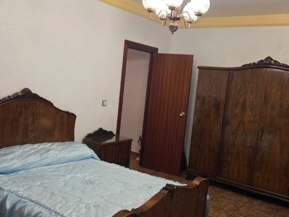 6 Bedroom 2 Bathroom Country House in Pinoso - Caza De Casa