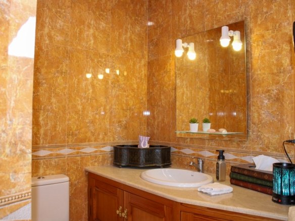 4 Bedroom 4 Bathroom Villa in Almunecar - Caza De Casa