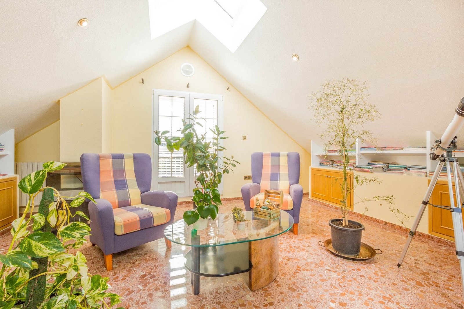 7 Bedroom 3 Bathroom Villa in Yecla - Caza De Casa