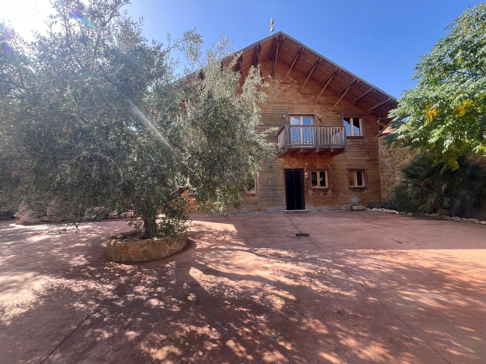 2898ac3e22ed9060 7 Bedroom 4 Bathroom Commercial in Abanilla - Caza De Casa