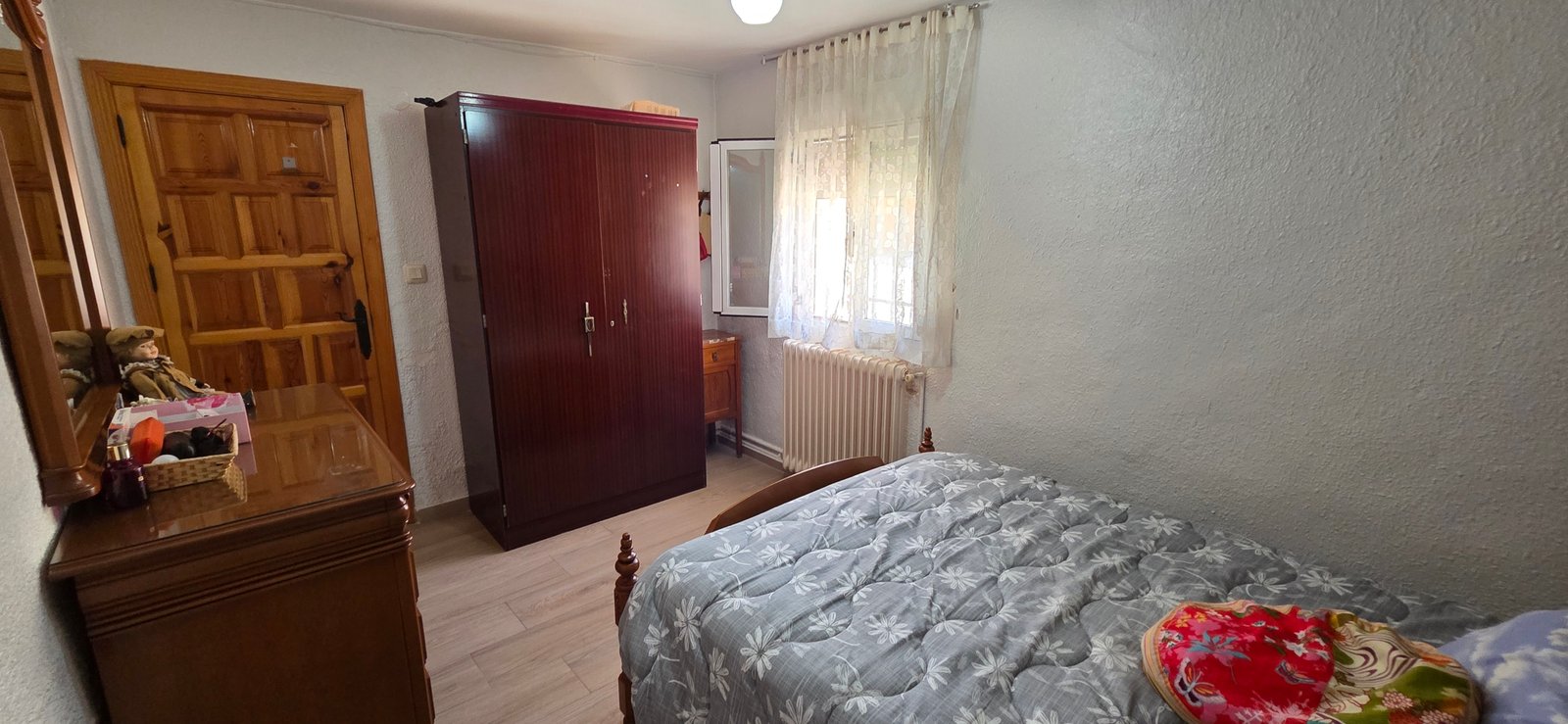 6 Bedroom 3 Bathroom Country House in Yecla - Caza De Casa