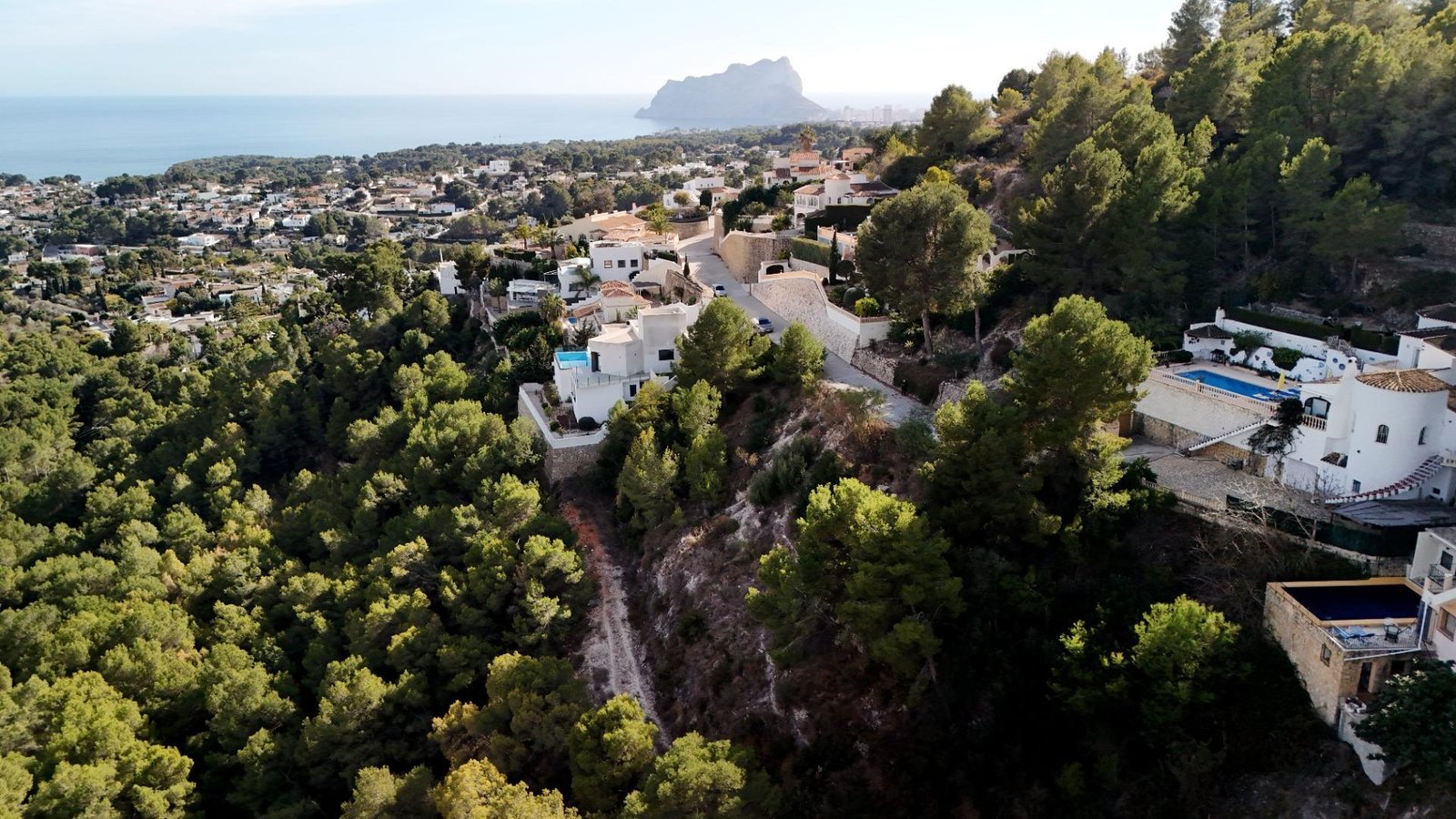 1,100 m² Land in Benissa - Caza De Casa