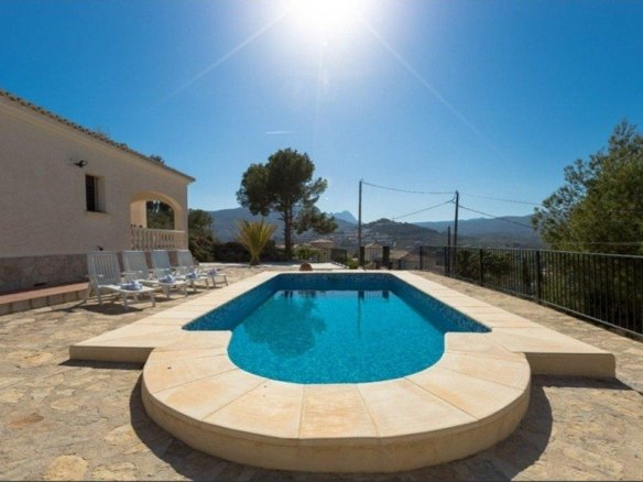 3 Bedroom 1 Bathroom villa in Calpe - Caza De Casa