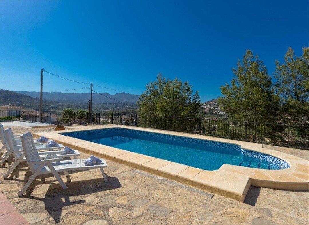 3 Bedroom 1 Bathroom villa in Calpe - Caza De Casa