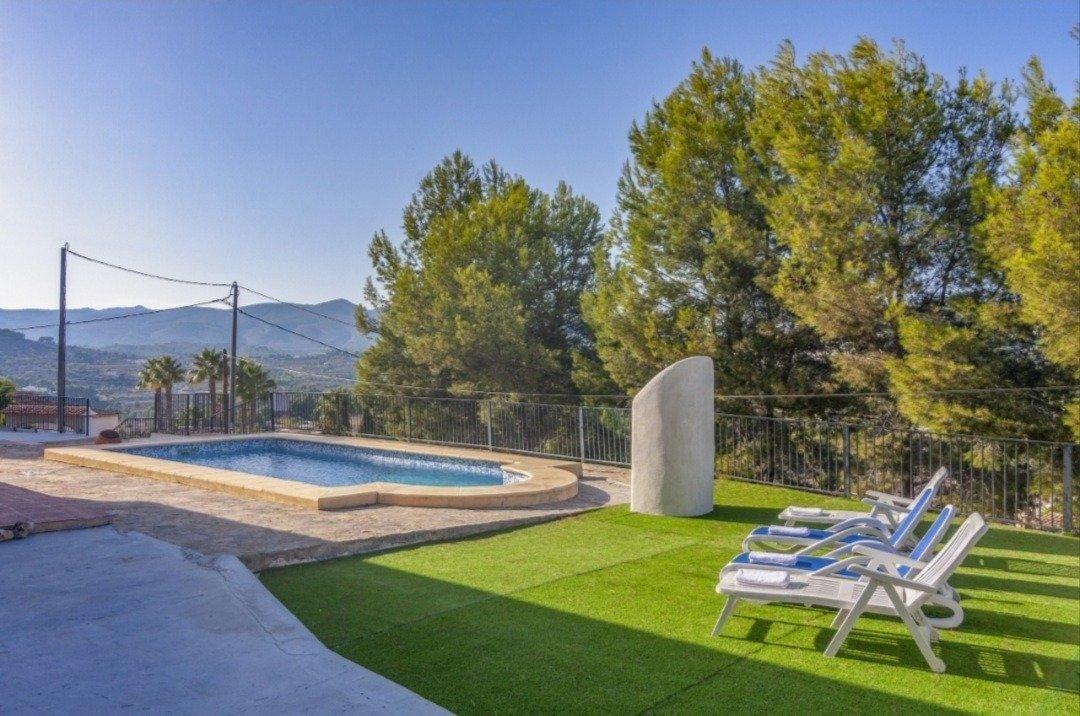3 Bedroom 1 Bathroom villa in Calpe - Caza De Casa